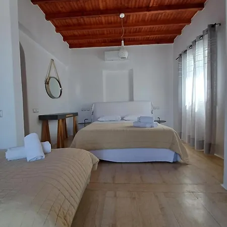 شقة فندقية مانوس روومز 3*