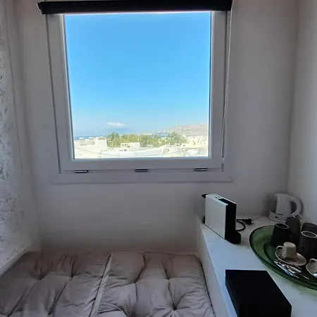 مانوس روومز 3* Mykonos Town
